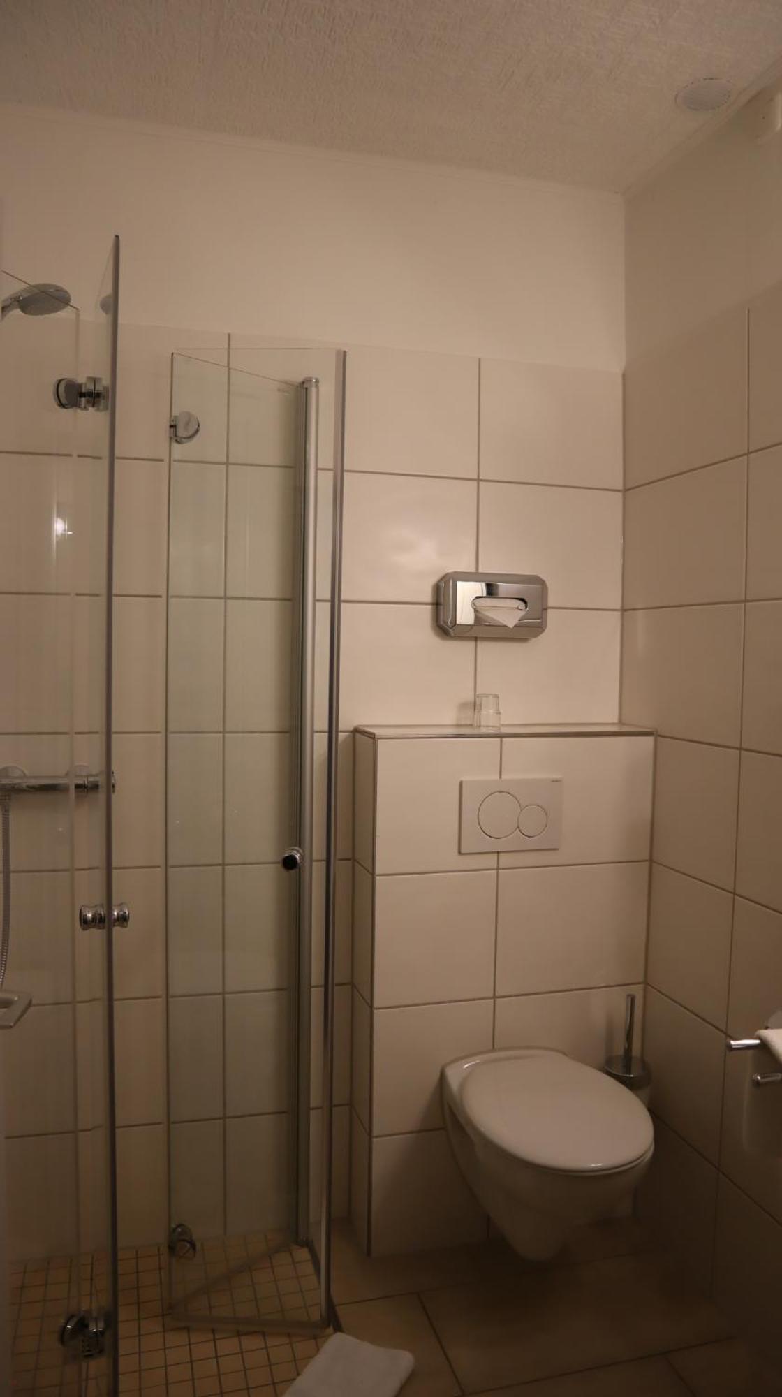 Hotel Gasthaus Zur Linde سيفيتال المظهر الخارجي الصورة